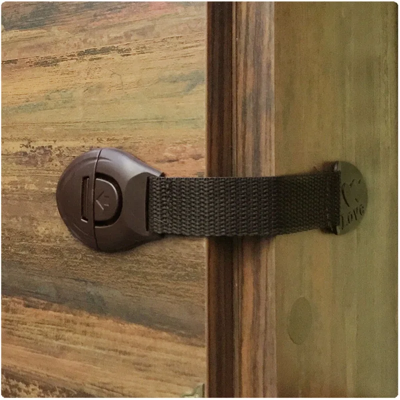 5 ピース/ロットブラウンキャビネット安全ロックベビー家具ド - Furniture Hardware Manufacturer のレビューと価格